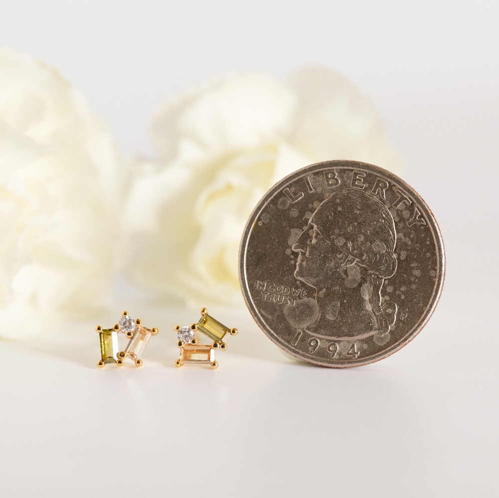 Sophia Stud Earrings (S925) - Picture 6 of 6
